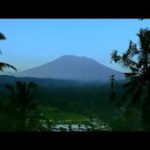 Dominique, de la photographie au tourisme d&rsquo;aventure en Indonésie